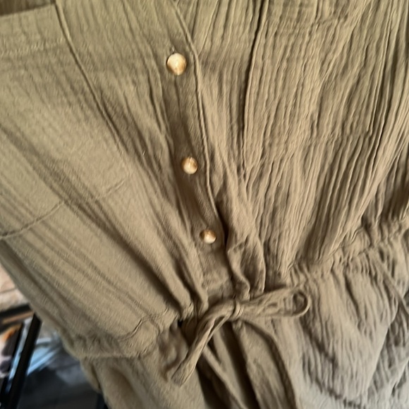 Upwest romper army green size Large - Picture 2 of 5
